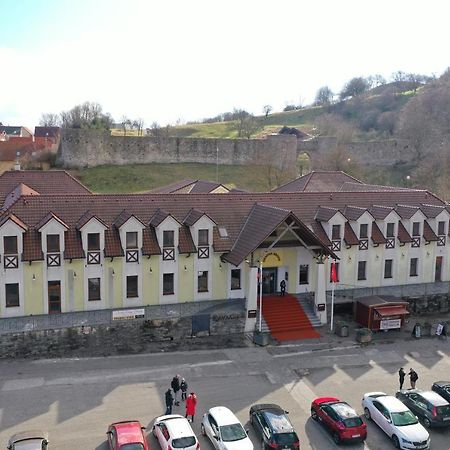 Hotel Hradna Brana 브라티슬라바 외부 사진