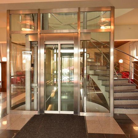 Hotel Hradna Brana 브라티슬라바 외부 사진