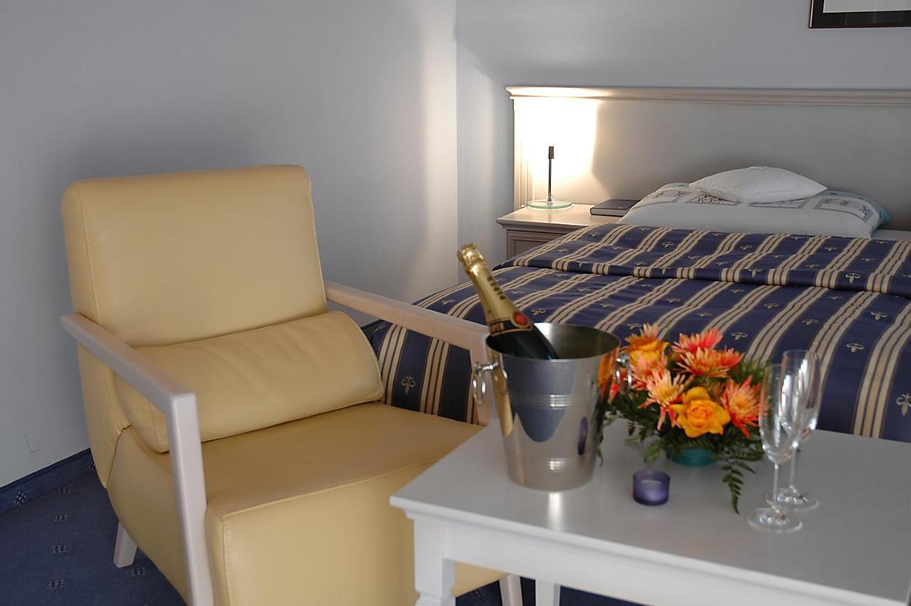 Hotel Hradna Brana 브라티슬라바 객실 사진