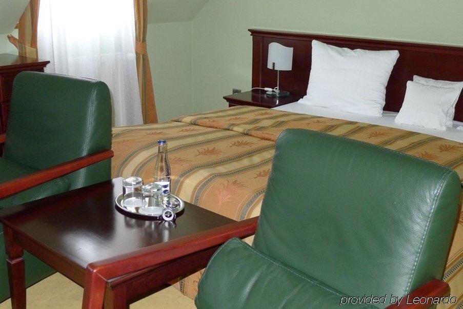 Hotel Hradna Brana 브라티슬라바 객실 사진